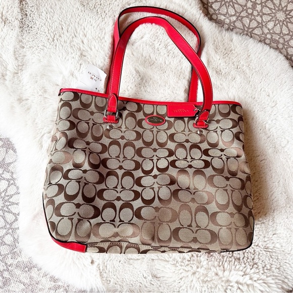 Coach 12cm Signature Zip Top Shoulder Bag Career Office Silver/ Khaki /Cardinal - Picture 1 of 12